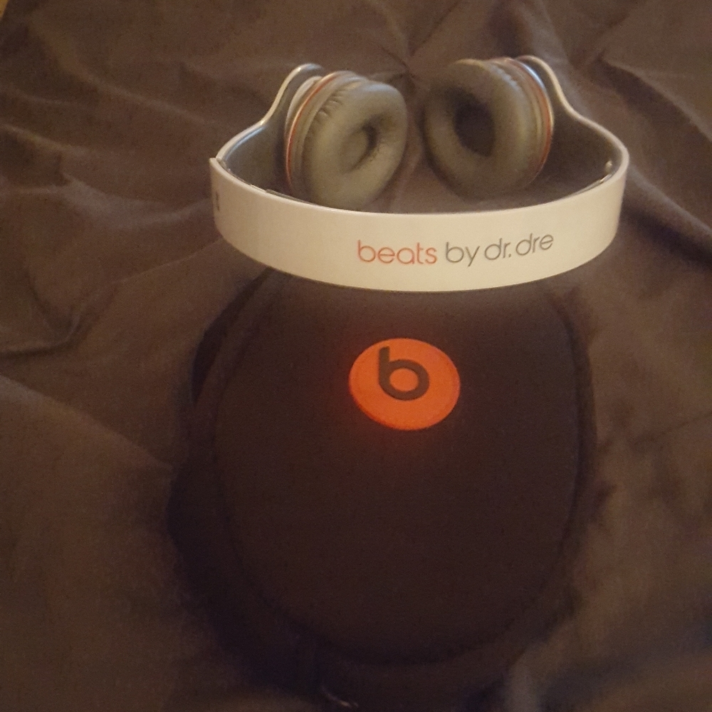 BEATS BY DR. DRE MONSTER SOLO HD WIRED HEADPHONES